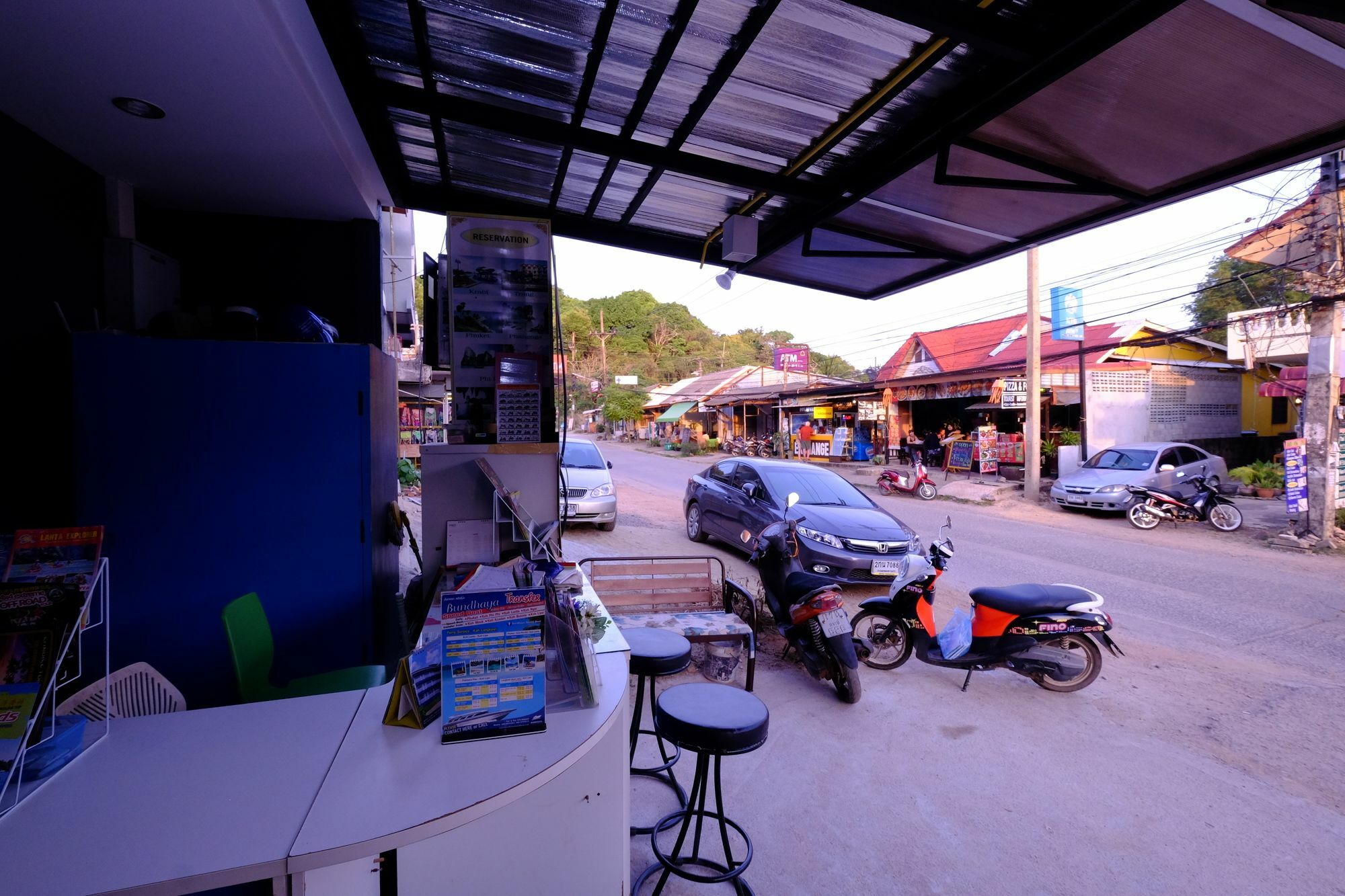 De​ Lanta Place Koh Lanta Exterior photo